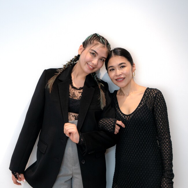 人気スタイリスト辻直子が提案。香りとファッションで創る。自分だけの楽しみ方