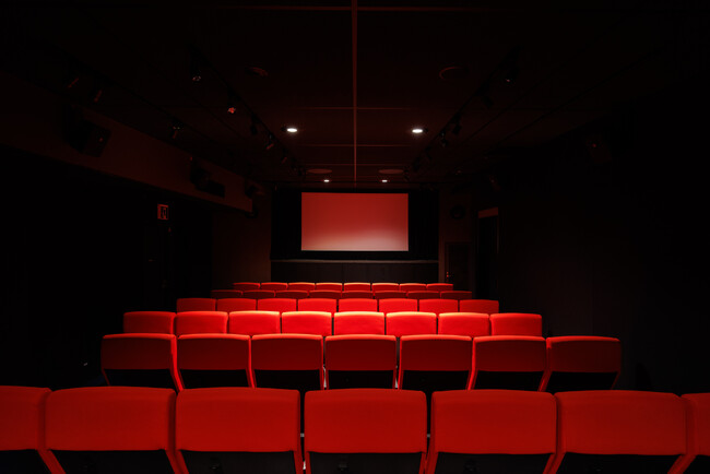 日本初の映画館オープニングイベント！キノシネマ新宿にて、映画をご鑑賞されたお客様に先着で、デジタル証明書(NFT)付デジタルカード「オープン記念証明書」をプレゼント！