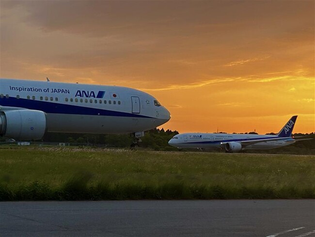 夕暮れ～日没後の成田空港非公開エリアに潜入！成田空港スペシャルナイトバスツアー