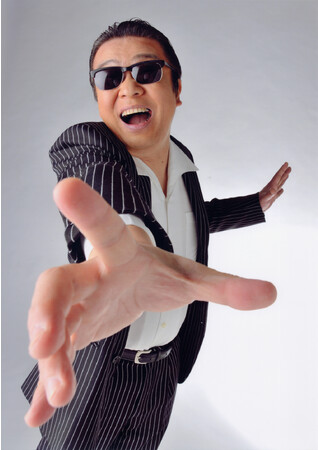 鈴鹿8耐のレジェンド 千石清一氏と「完全無欠のロックンローラー」のヒット曲を持つバンド「アラジン」の元ヴォーカルで、シンガーソングライターの高原 兄氏によるスぺシャル トーク＆ライブが決定！