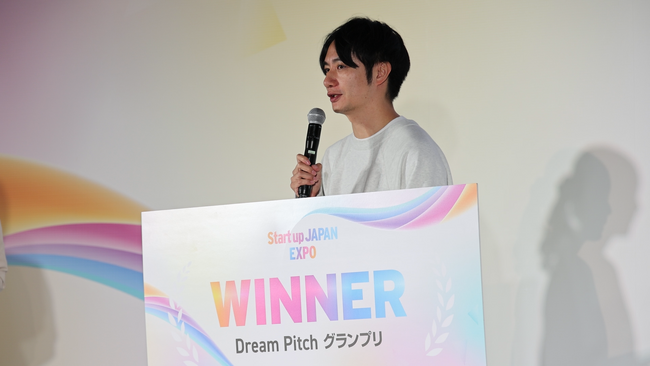 商談解析AI「JamRoll」を提供するPoeticsが、Sansan主催ピッチ「Dream Pitch グランプリ」で優勝