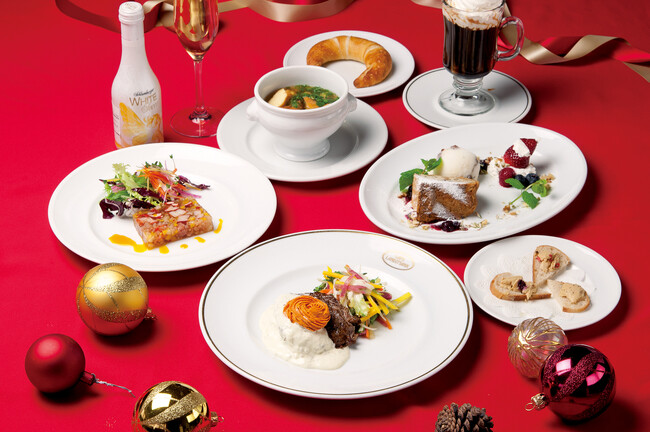 オーストリア・ウィーンの老舗カフェレストランでクリスマスディナー。「カフェ ラントマン青山店」クリスマスコースご予約スタート