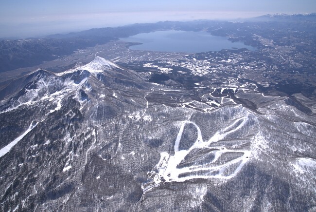 【星野リゾート　ネコマ マウンテン】オープン目前！多様なコースを最大限滑りつくしたい雪バカのためのサービスを開始｜期間：2023年12月1日～2024年5月6日