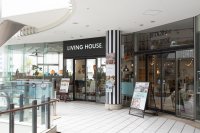 インテリアショップ「LIVING HOUSE.」の関東・関西2店舗で「TRANQORD吸音パーテーション」の展示を11/25より開始