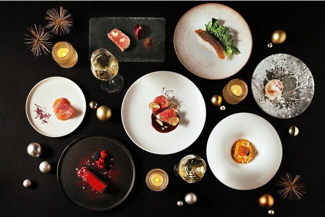 【12/23～25限定】クリスマスディナーは、丸の内の夜景を見ながら。『Baru＆Bistro＊musiQ “mood board”』より、聖夜を彩るクリスマス限定ディナーコースが登場