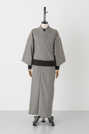 ＜Y. & SONS＞THE INOUE BROTHERS...とコラボレーションした「ロイヤルアルパカ」のきもの・羽織を展開