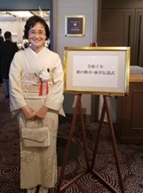保健医療技術学部濱田悦子教授が秋の叙勲にて瑞宝双光章を受章