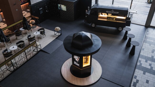 ジャガー・ルクルトの＜レベルソ ストーリーズ＞展、東京ミッドタウンにて巡回型の【THE 1931 CAFE】を期間限定開催