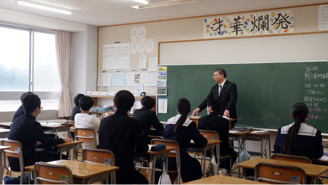 【開催レポート】地域の学びの選択肢を増やす！学習塾が宝達中学校で高校受験対策講座開催！