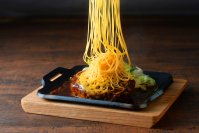 最速30秒提供　牛農家直営のすぐ出る煮込みハンバーグのお店をイオン札幌桑園ショッピングセンターにオープン！