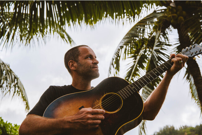 【JACK JOHNSON/ジャック・ジョンソン】来年2月に控えた13年ぶりとなる来日公演に向けたインタビューを公開！