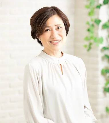  1歳半からの認可外保育園「しろくまRoom」