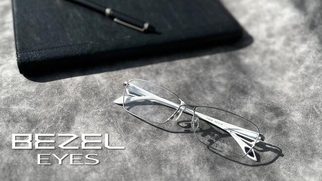 ブランド史上最大サイズなのに細かな調整でシャープなシルエットを実現。「BEZEL EYES」新作登場
