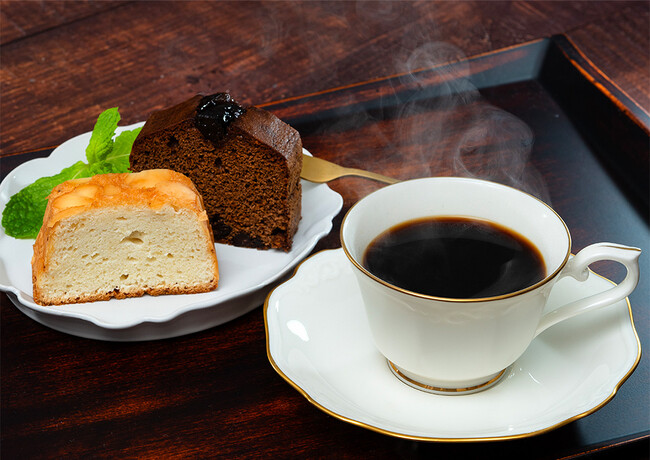 ドイツ伝統菓子とスペシャルティーコーヒーの特別なマリアージュをクリスマスに！ 広島からの甘い贈り物。