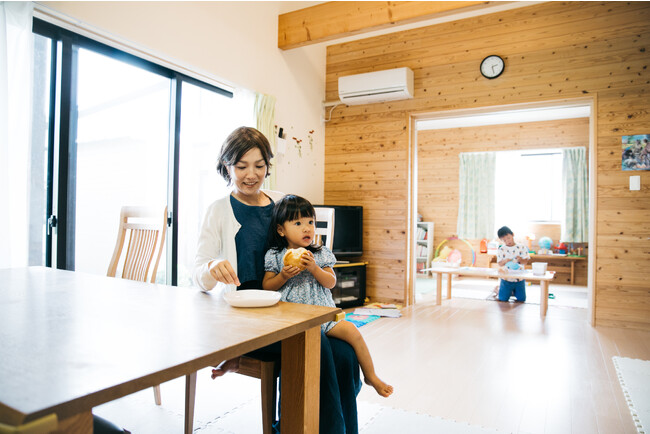 【11月は虐待防止推進月間】子どもと家族が地域から孤立しないために SOS子どもの村JAPANが取り組む虐待予防の取り組み