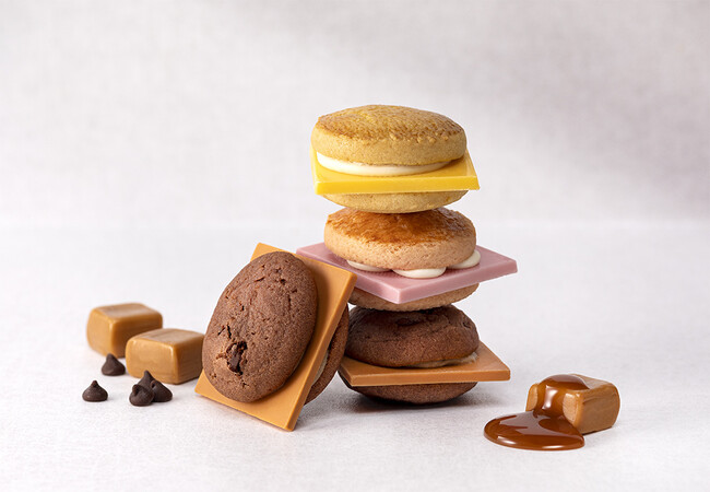 【京都初登場】はみ出るほどこだわった「キャプテンスイーツバーガー」が期間限定OPEN