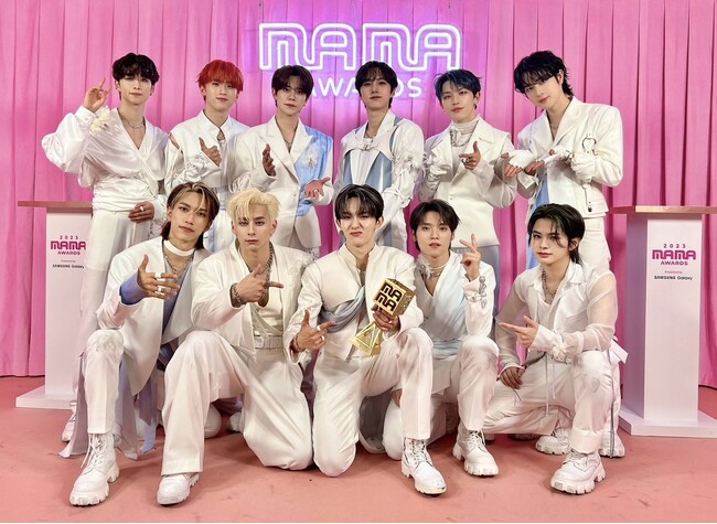 INI 世界最大級のK-POP音楽授賞式 「2023 MAMA AWARDS」「Favorite Asian Male Group」受賞!!