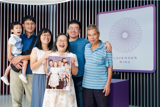 がんサバイバーのための取り組み「LAVENDER RING MAKEUP & PHOTOS WITH SMILES」 2023年実施報告