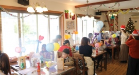 静岡県菊川市の工務店・ウィングホーム株式会社が、管理しているシェアショップにて12月17日にウィングホームのOBさん限定のクリスマスイベントを開催