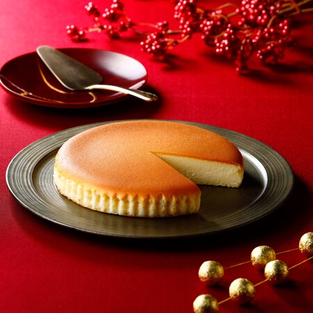 新年のご挨拶にぴったりの煌びやかな数量限定パッケージ『「迎春」御用邸チーズケーキ』『「迎春」焼菓子5種詰合せ』