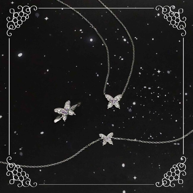 【ANNA SUI】ブランドアイコンである蝶モチーフの新作アクセサリー