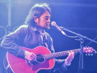 堀込泰行を迎え、東京/神戸を巡るプラネタリウムライブツアーを開催『LIVE in the DARK tour w/堀込泰行』