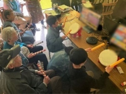 持ち運び可能な円筒形太陽光発電モジュールでeスポーツ体験イベントを実施