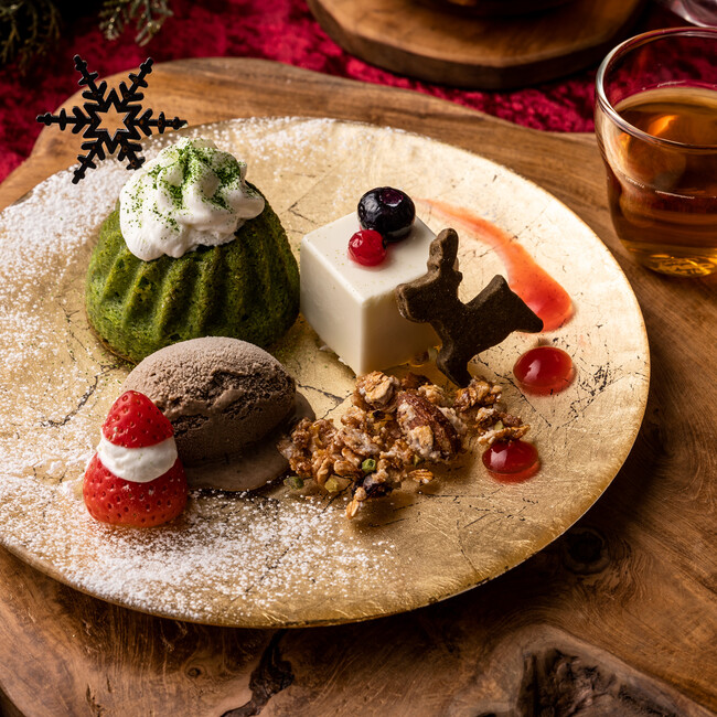 【当日まで楽しめる！】祇園辻利と茶寮都路里の「クリスマス」スイーツ特集(ハート)店舗限定の特別な“クリスマスプレート”や、オンライン限定の“抹茶ケーキ”にご注目！