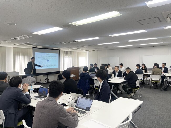課題形成する力を鍛える「STPD」マネジメントサイクルを基軸にした研修を実施