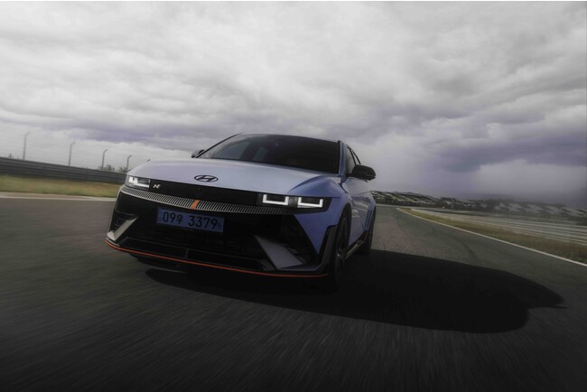 Hyundaiの高性能EV「IONIQ 5 N」が 、TopGear.comが選ぶ「カー・オブ・ザ・イヤー」を受賞