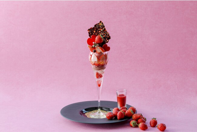 【名古屋】チョコといちごのバレンタインパフェが期間限定で新登場！「大人のご褒美パフェ～Strawberry & Chocolate～」販売