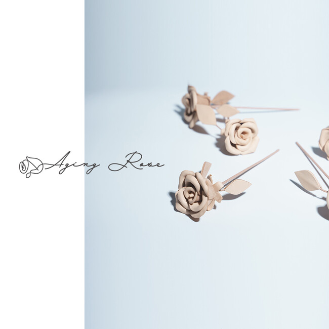 【ギフトとして最適】散ることのない、枯れることのない、”一生”育っていくレザーのバラ”Aging Rose”発売開始。