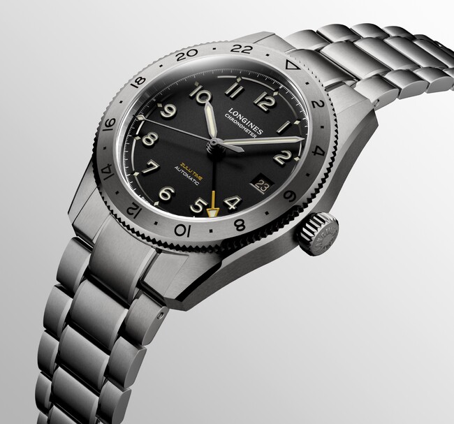 『ロンジン』と世界的な時計メディア「HODINKEE」がコラボレーション：小径サイジング、フルチタン、高性能を兼備した究極のＧＭＴウォッチを世界限定500本で発売