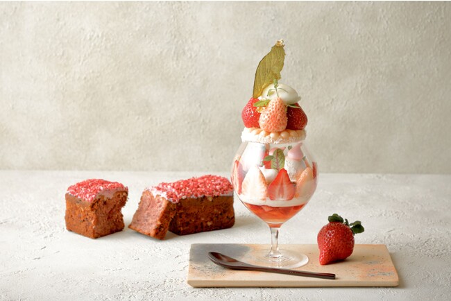 【アマン京都】2種の苺と京都のエッセンスが奏でるアートのような春の苺パフェ「The Art of Strawberry」