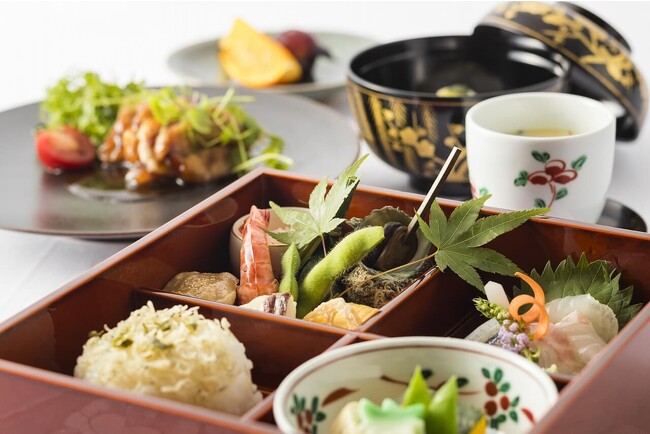 【VMG HOTELS & UNIQUE VENUES】成人の日限定！平安神宮会館より縁起物をふんだんにつかった特別ランチを販売