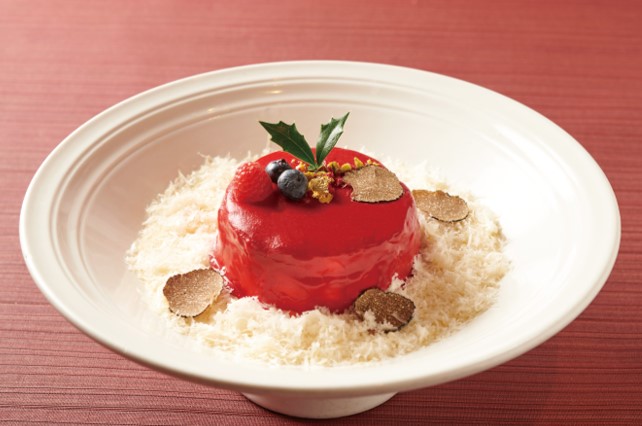 つるとんたん 1日だけのワンデーメニュー「真っ赤なクリスマスケーキのおうどん」がクリスマスイブに限定発売