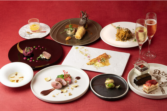 今年のクリスマスプレゼントに、とびきり豪華なお料理を囲むお食事のひと時を。クリスマス スペシャルコース2023