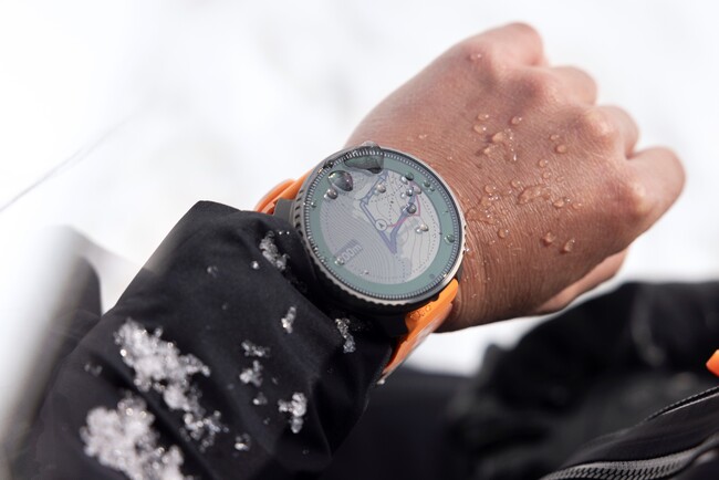 SUUNTO X MAMMUTの初コラボレーション！EIGER EXTREMEコレクションをベースにデザインした時計【SUUNTO X MAMMUT VERTICAL TITANIUM】を発売！