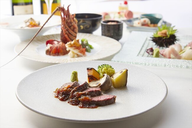 【大阪クリスマス限定ディナー＆ランチ2023】本格和食で気取らずしっとりと大人クリスマスを堪能　『美食米門 梅田』に「クリスマス懐石コース」が登場