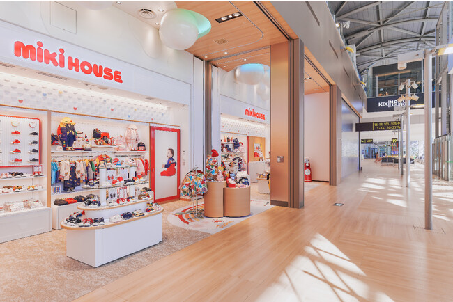 ミキハウスが関西国際空港の免税店エリアに新規オープン