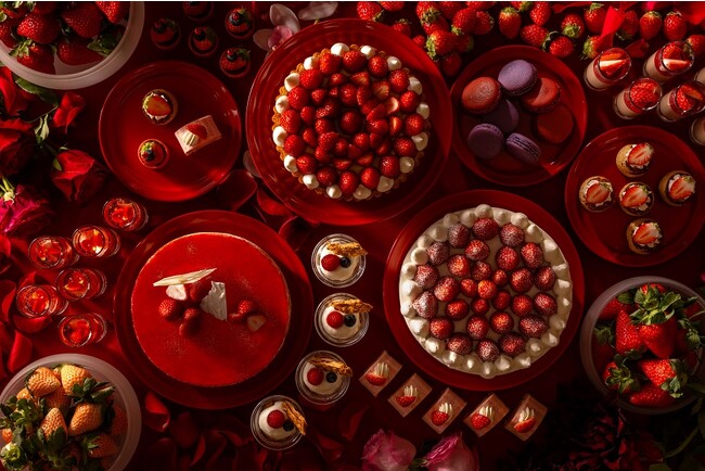 苺の魅力満載！大人のためのナイトスイーツタイム「SORAE Sweets Buffet～華やぐ苺～」