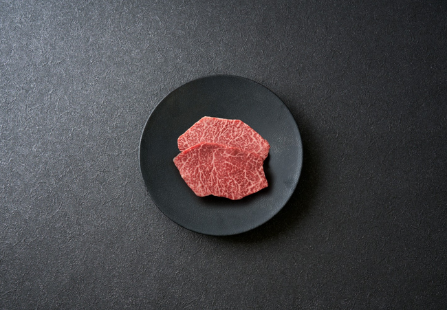 厳選した神戸牛・黒毛和牛のみを取り扱う『MEGA MEAT（メガミート）』を提供開始