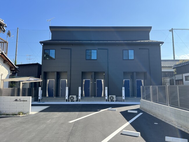 敷島住宅(株)が大津市膳所に賃貸長屋住宅「アルヴァ」シリーズをオープン
