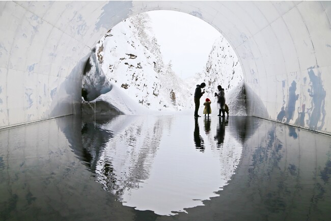 白銀の雪景色を楽しみながら、目的地へらくらくアクセス！「雪国豪雪ライナー」を運行します