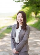 代表取締役会長:岩崎 映奈 代表取締役会長:岩崎 映奈