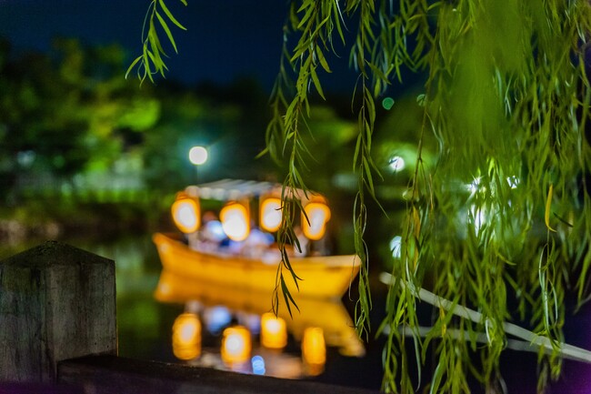 【VMG HOTELS & UNIQUE VENUES】冬限定の“こたつ舟”が登場！佐原商家町ホテルNIPPONIAより「月見舟体験」の期間限定プランを販売開始