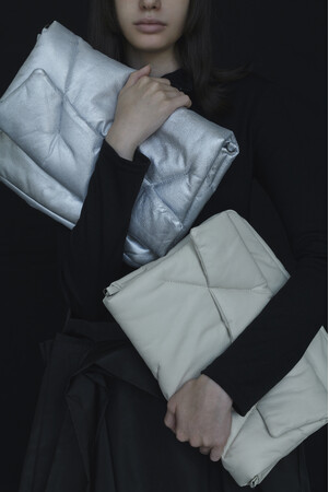 discord Yohji Yamamoto 、「FLUFFY」の最新作を発表
