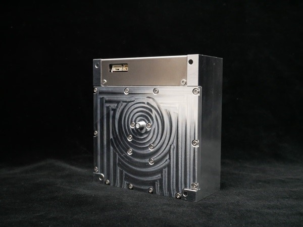 小型衛星用水推進機の量産試作機の製造組立　東京計器とPale Blueが協業開始