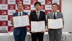 IT事業を展開するライトカフェU.が秋田駅前オフィスを開設！秋田県および秋田市と立地協定を締結