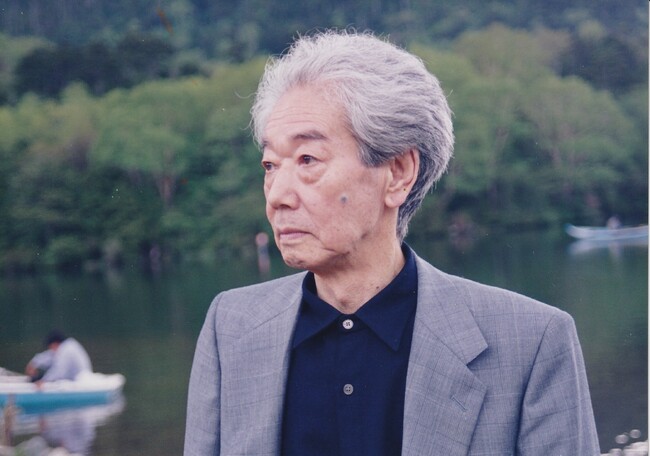 【二松学舎大学】企画展「没後10年記念『作家・大西巨人』展」を開催いたします―大学資料展示室にて―